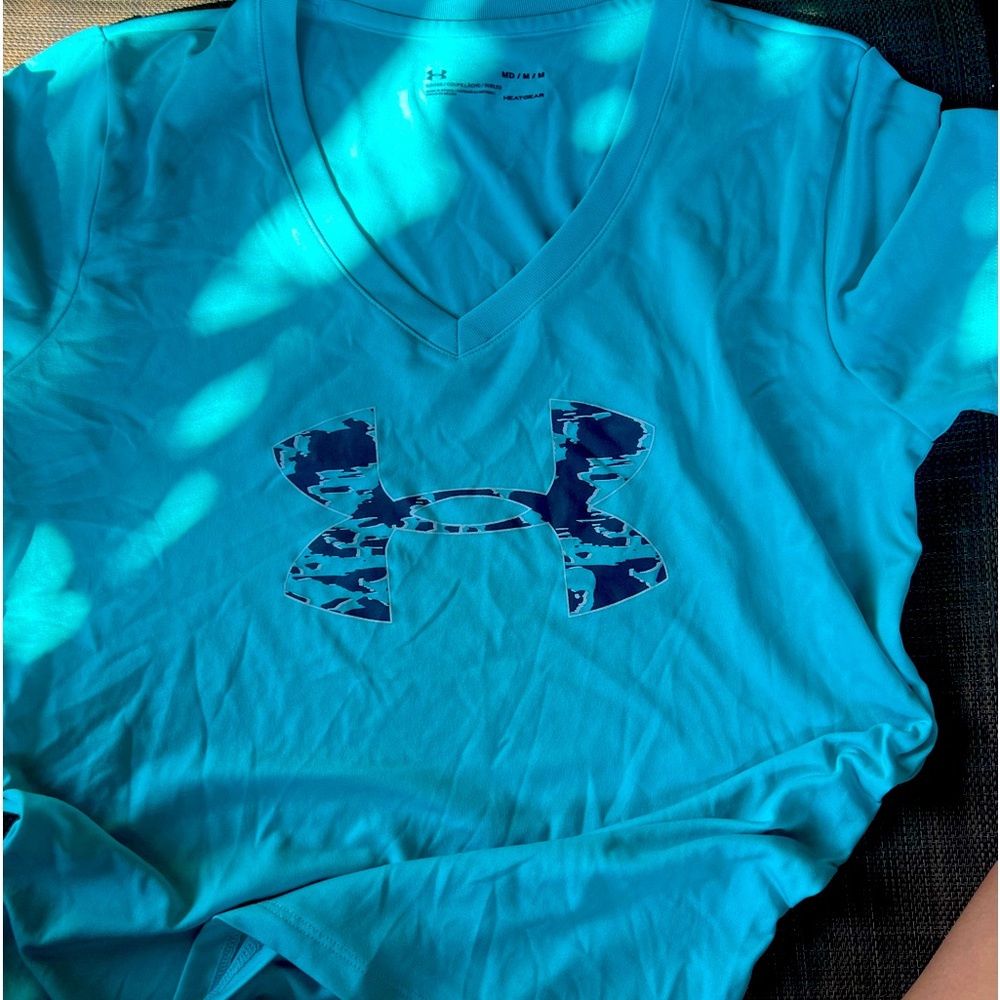 Women’s UA T-shirt